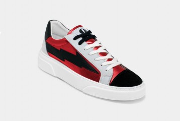 Cool Sneakers Damperbolt White Metal Red Front Perspective